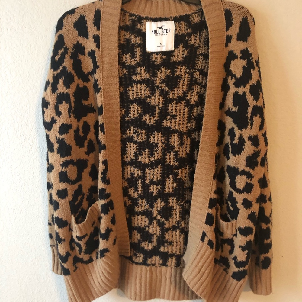 Hollister cardigan/sweater